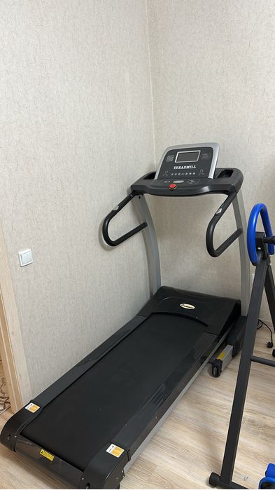 Продам беговую дорожку и инверсионный стол