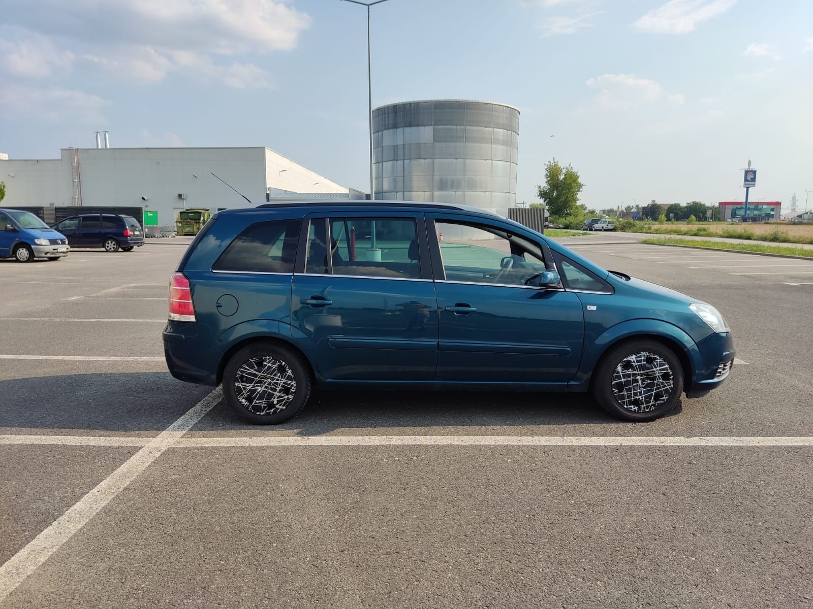 Opel Zafira b 7 locuri 1.9 CDTi cu problemă la un injector