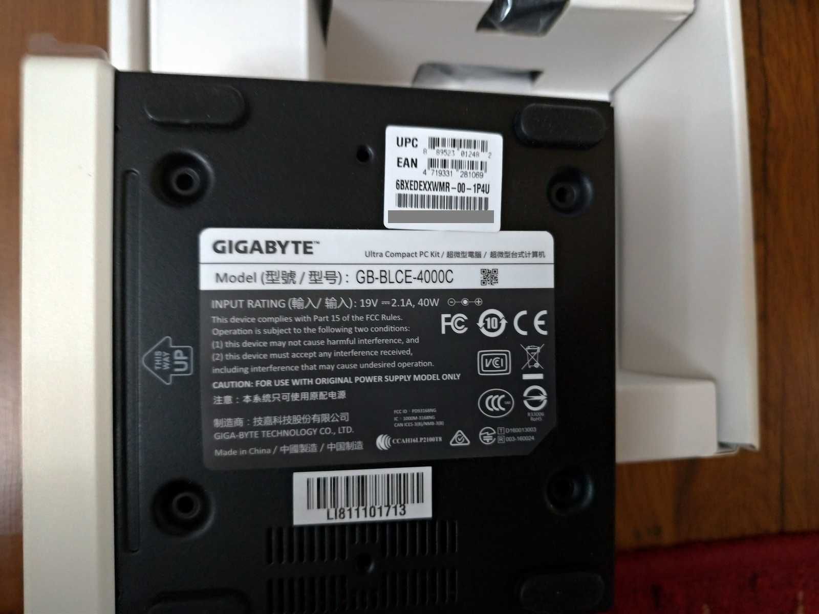 Gigabyte Brix BLCE-4000C Intel N4000 2.60GHz+4GB RAM+SSD 120GB - NOU!!