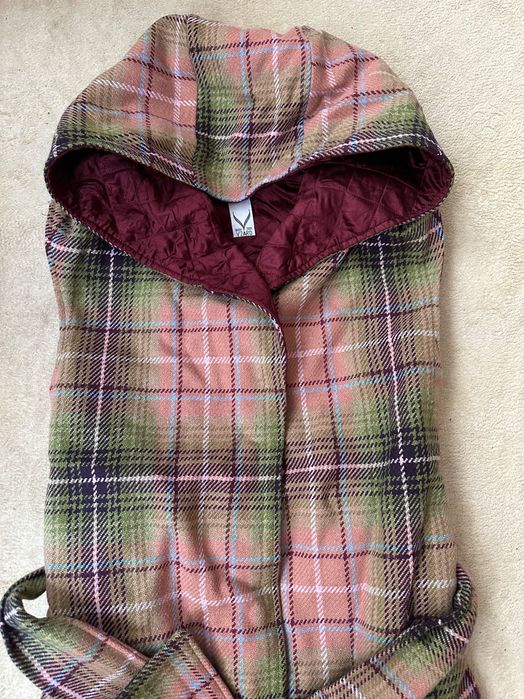 Дамски вълнен елек