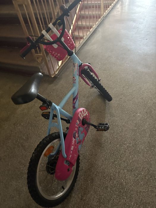 Vand 2 biciclete pentru copii.