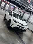Toyota Rav4 хибрид