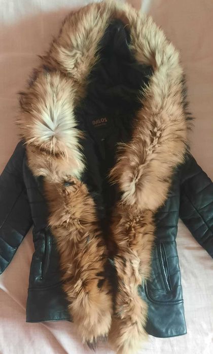 Елегантно дамско яке от естествена кожа и лисичи пух - S размер