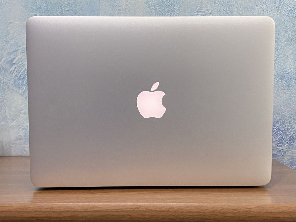 MacBook Pro 13 (Retina, 13-inch, Late 2013)