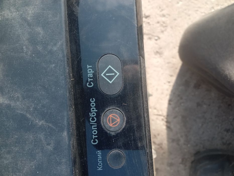 Продам принтеры на запчасти
