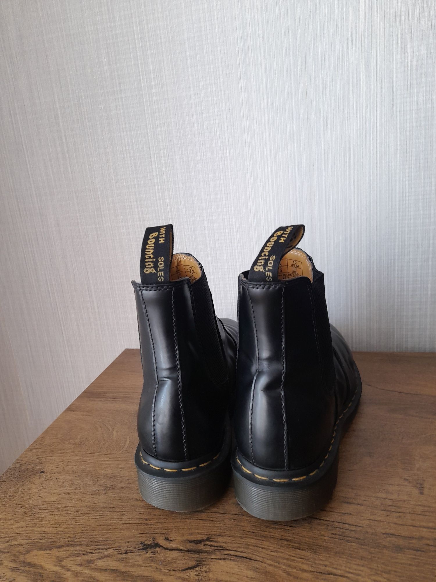 Dr martens мъжки обувки 43- 44 номер.