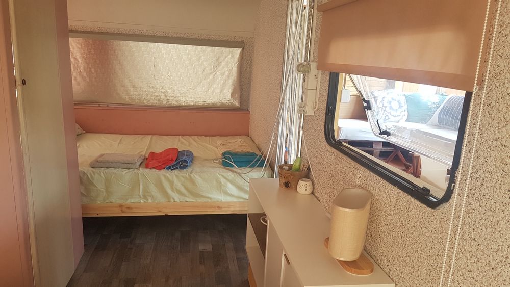 Продавам каравана Холидей на къмпинг Созопол Еко
