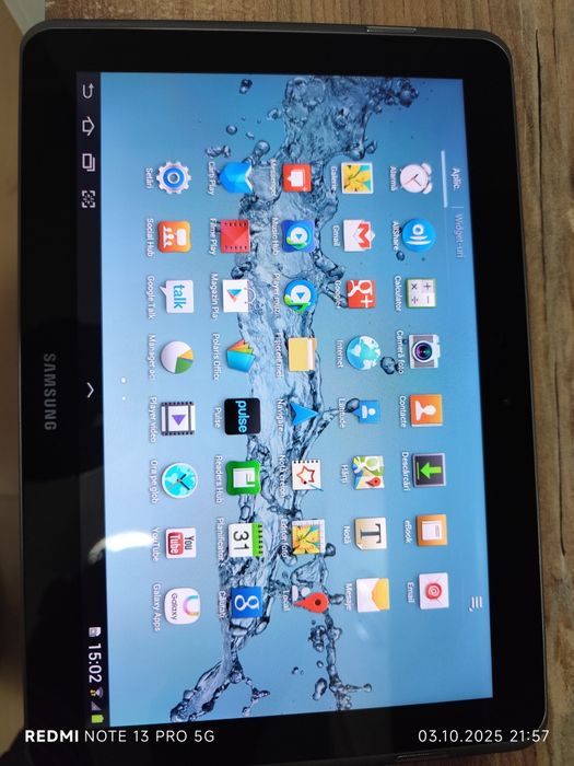 Tablete iPad și samsung