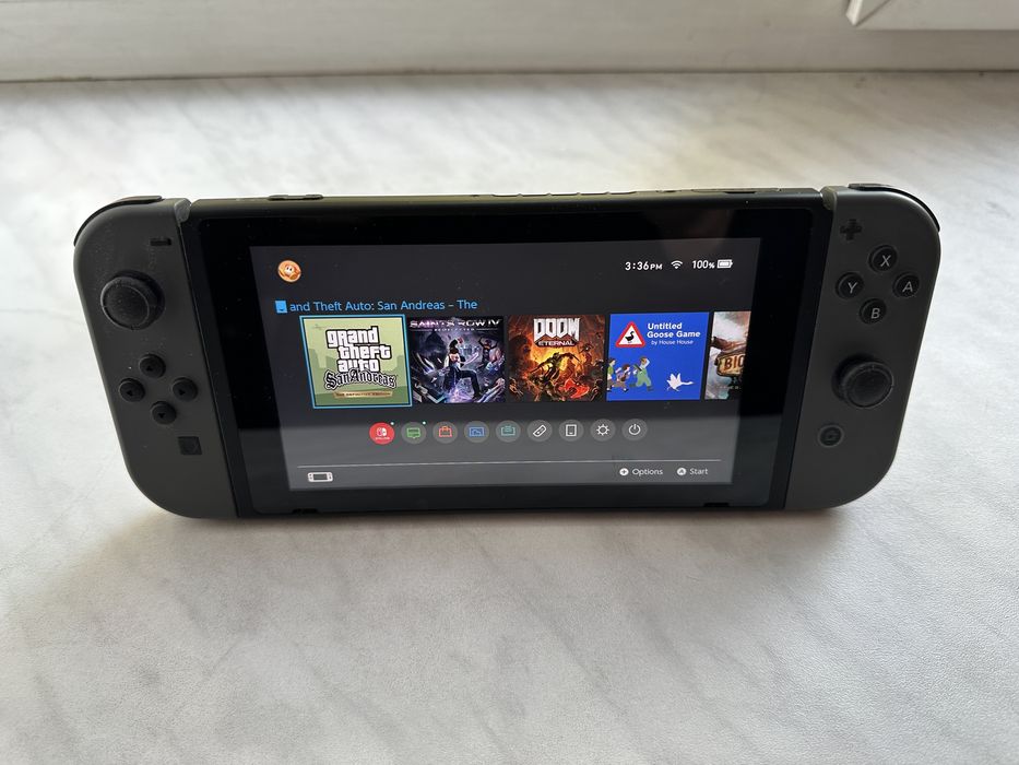 Игровая приставка Nintendo Switch