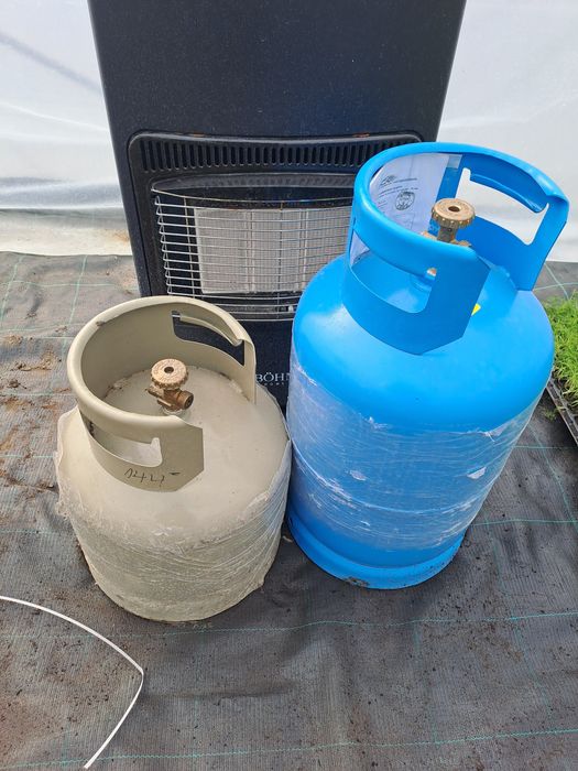 2 Газови печки с 2 бутилки