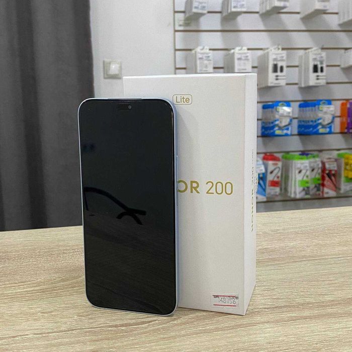 Сотовый телефон HONOR 200 256GB /sk148796