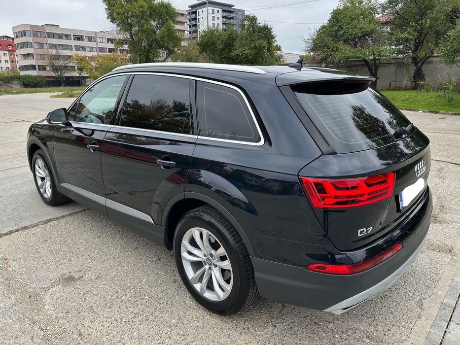 Audi Q7-2017-3.0 diesel/272CP-bord virtual-interior maro/crem-SUPERBA!