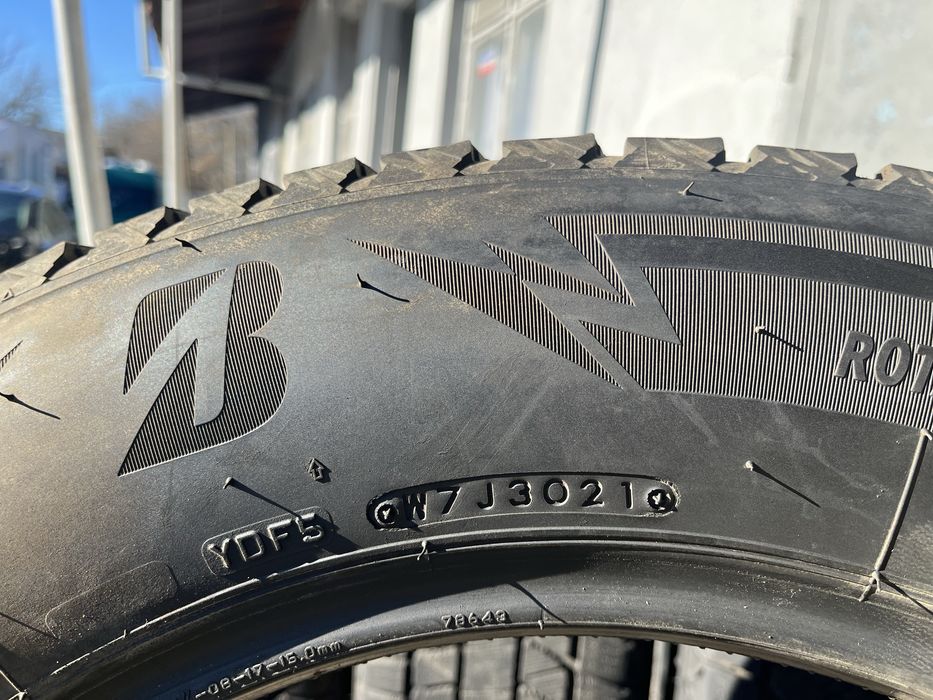 4 бр. зимни гуми 225/65/17 Bridgestone DOT 3021 5-6 mm