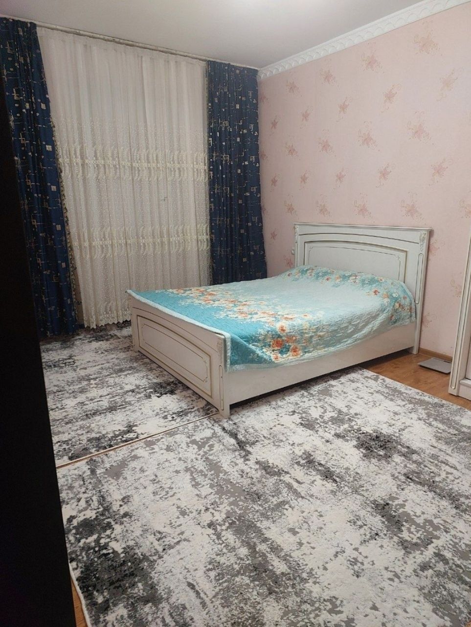 Продаётся 3 комнатная квартира в кирпичной новостройке на Карасу-6.