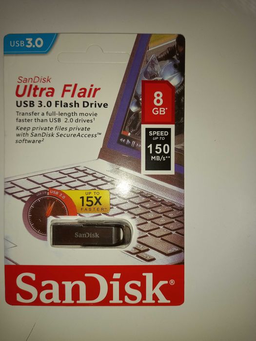 Флашка SanDisk 8GB.