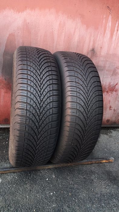 2бр. всесезонни гуми 175/65/14 Debica Navigator
dot21
6.4mm
Добро съст