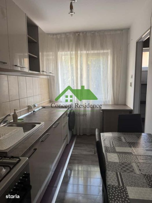 Apartament 3 camere - Traian , zona Garii