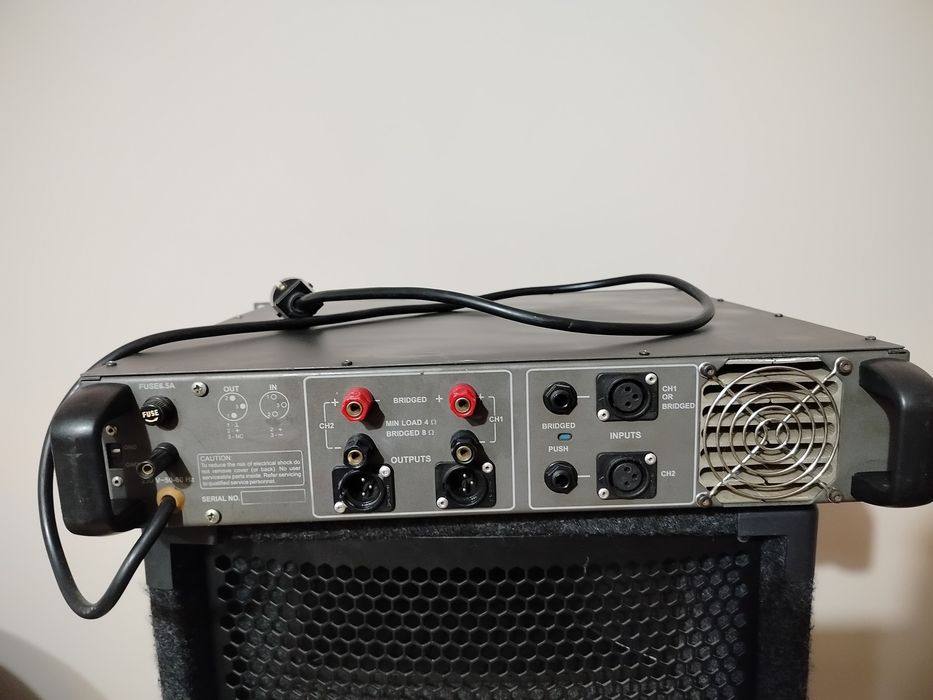 Усилвател Oberton B1200