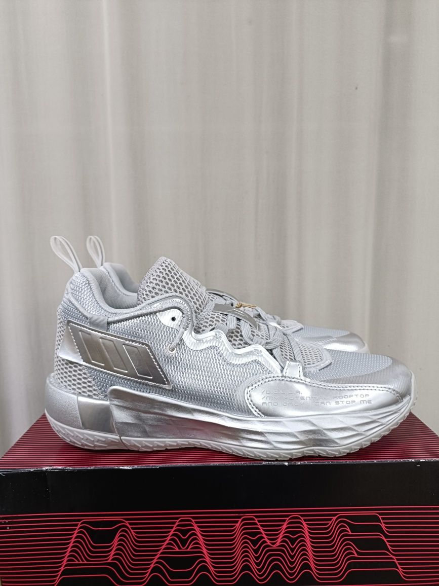 Adidas Dame 7 Extply номер 46 код 19A