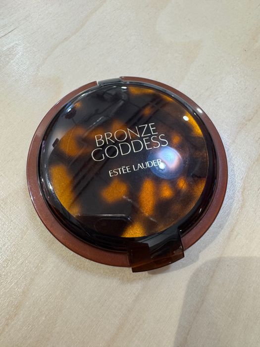 Nars, Guerlain, Estee Lauder грим