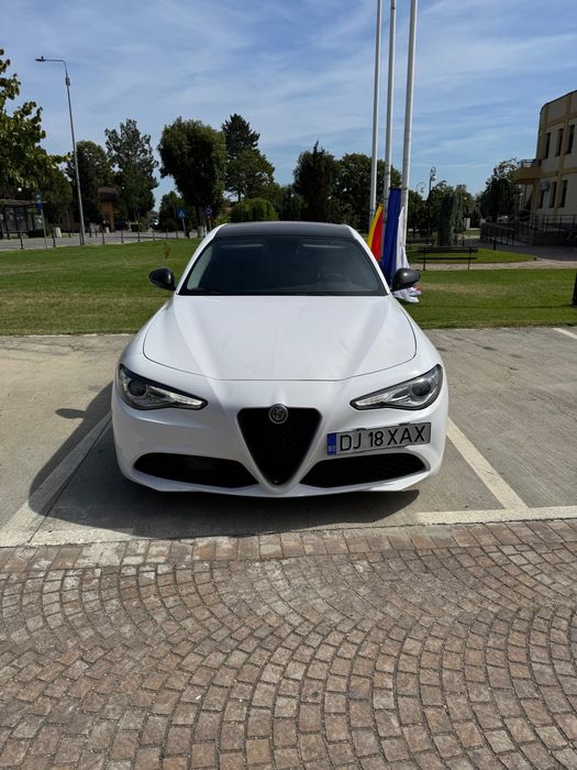 Alfa Romeo Giulia 2.0 280cp