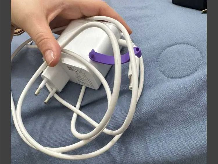 от Яндекс станции МАКС - оригинал белый блок питания, зарядка