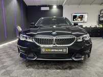 BMW 330e ,Sport Line, Bord Digital, Hybrid,1998 cmc,292 cp