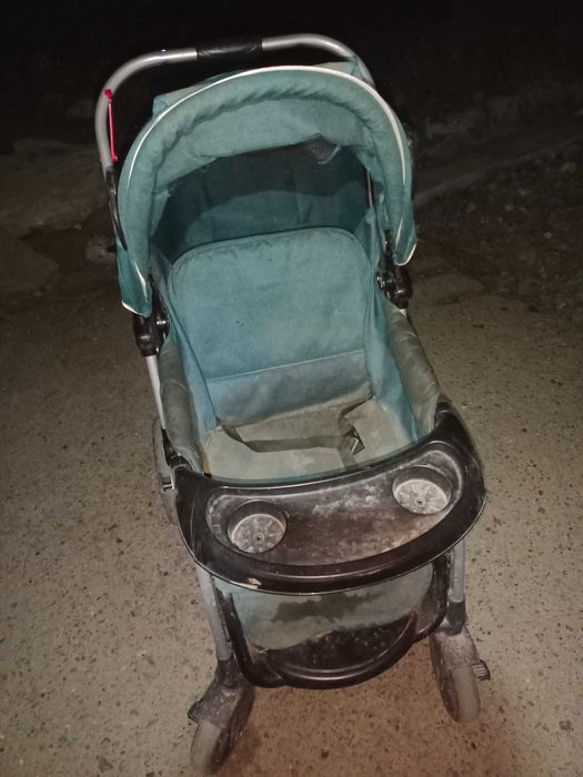 Продам детскую прогулочную коляску в хорошем состоянии