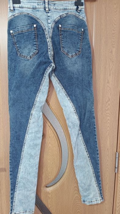 Blugi  mexton in 2 culori marimea 36