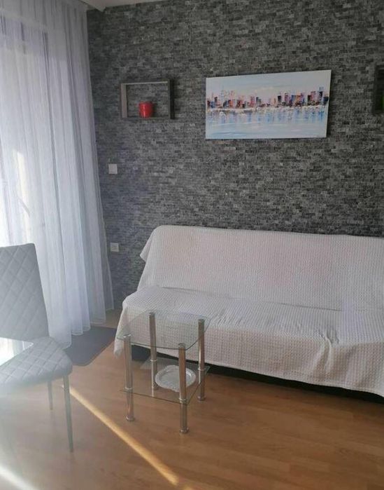 Дава се под наем Двустаен апартамент в Пловдив, Каменица 1 - 50 кв.м за 425 € - Снимка #1