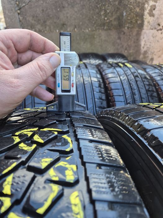 Cauciucuri iarna 205/65/16c m+s