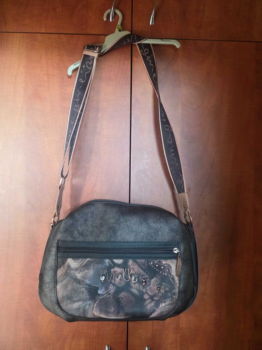 Чанта на Anekke.