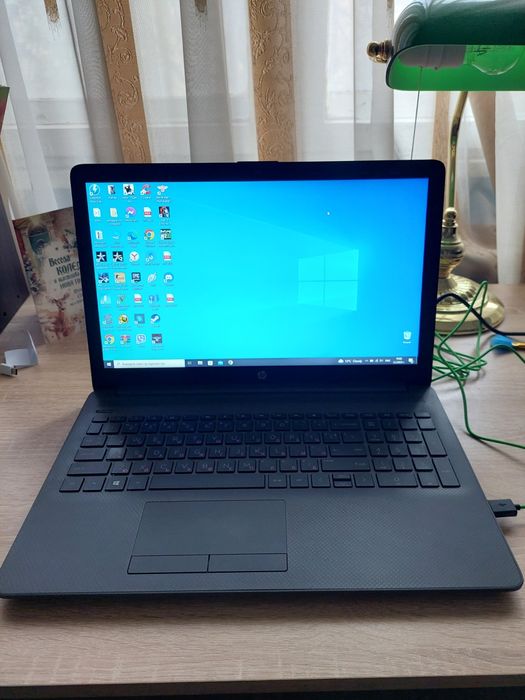Лаптоп HP 255 G7