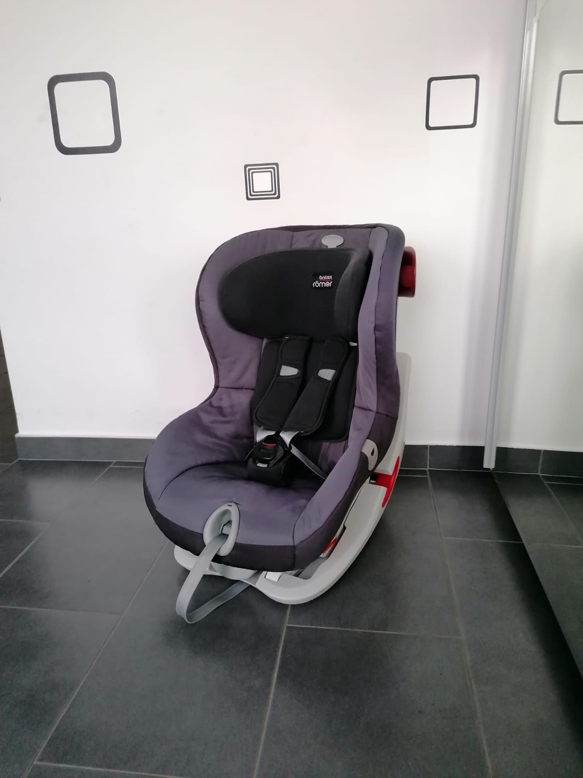 Scaun auto Britax Romer King II pentru copii intre 9 și 18 kg