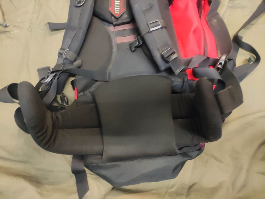 Продавам раница solo frontier aps 55+15