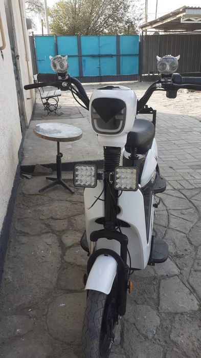 электро скутер на хаду -толька матор чуть слабый