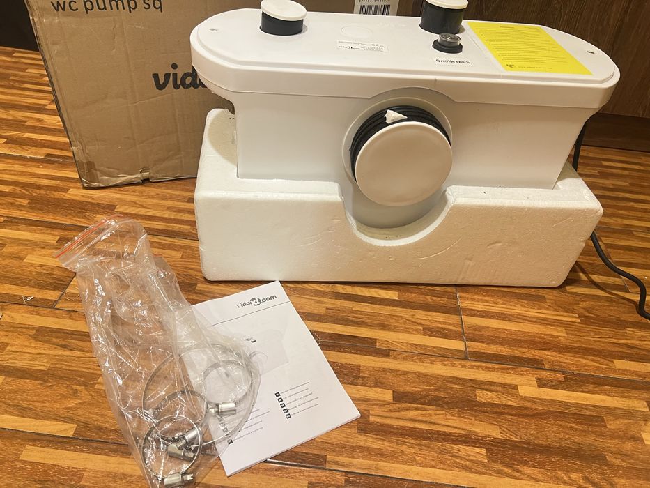 Pompa WC cu tocător, evacuare verticală 7m, 600W, 140l/minur