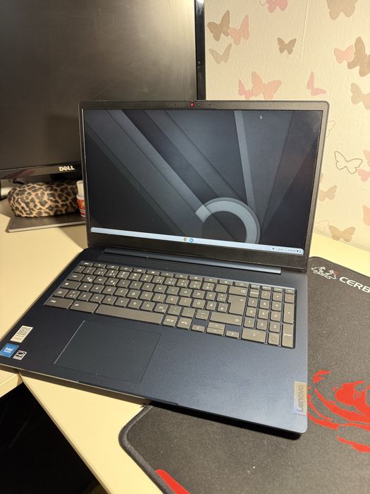 Laptop Lenovo IdeaPad 3 Chrome 15IJL6 15.6