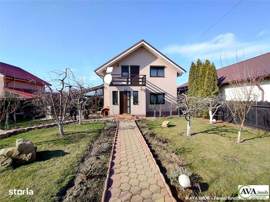 Lilieci, Casa P+M, 4 cam, terasa, bucatarie vara