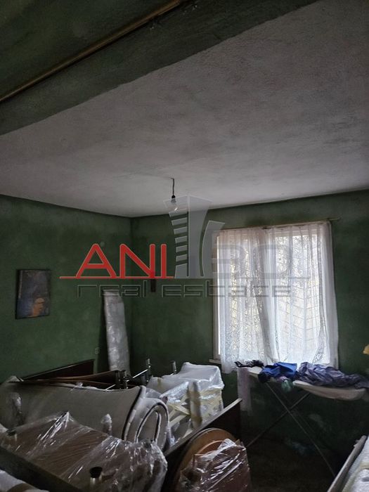 Къща в Перник, област-с.Гърло площ 63 кв.м ,цена 48500 Евро