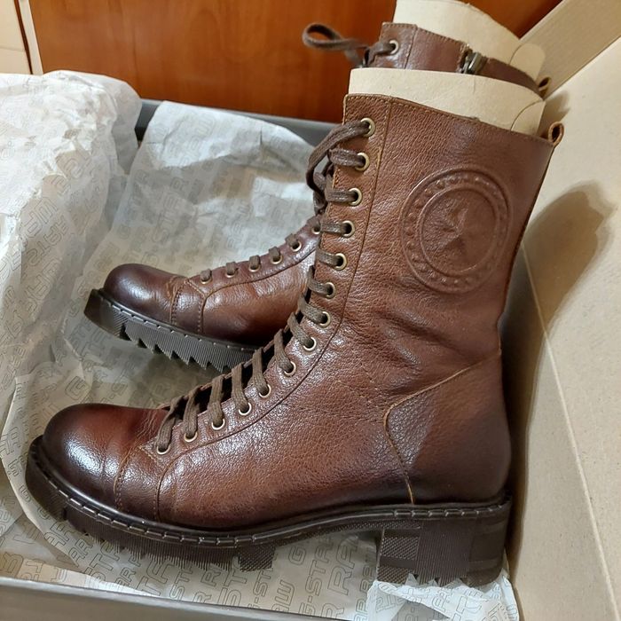 Боти от естествена кожа