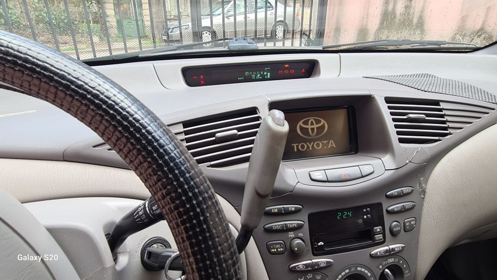 Toyota prius 1.5 hybrid