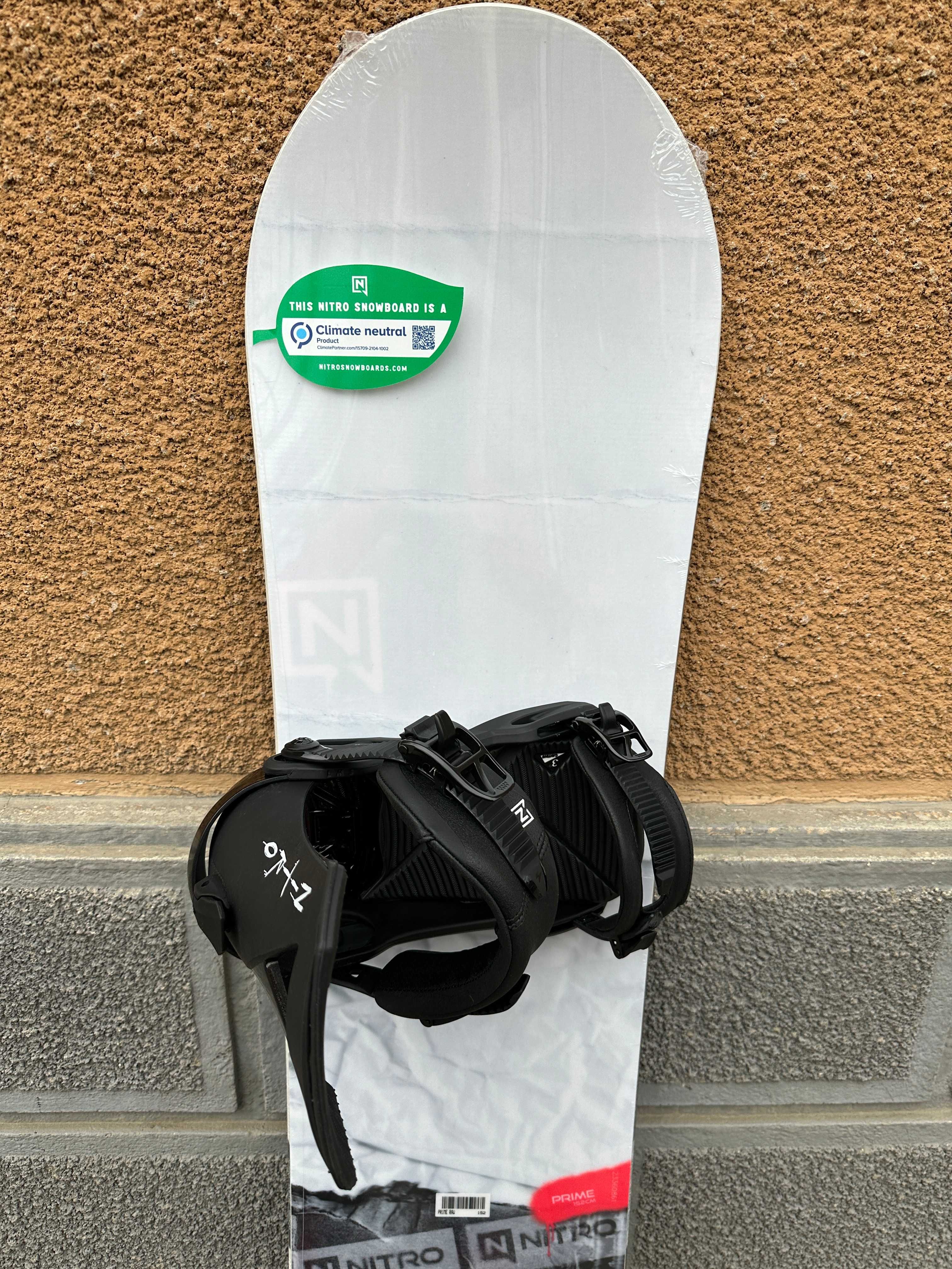 placa noua snowboard nitro prime raw rental L152cm