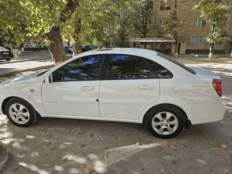 Chevrolet Gentra 2018-yil ideal