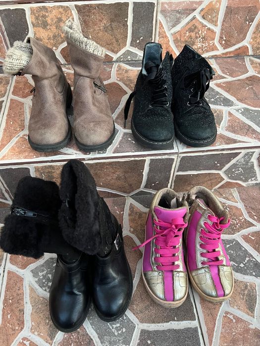 Ghete marimea 28 29 fete oferta