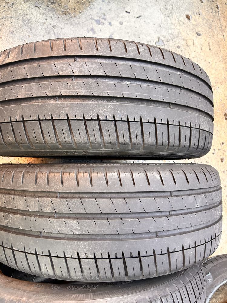 215/45/18 Michelin