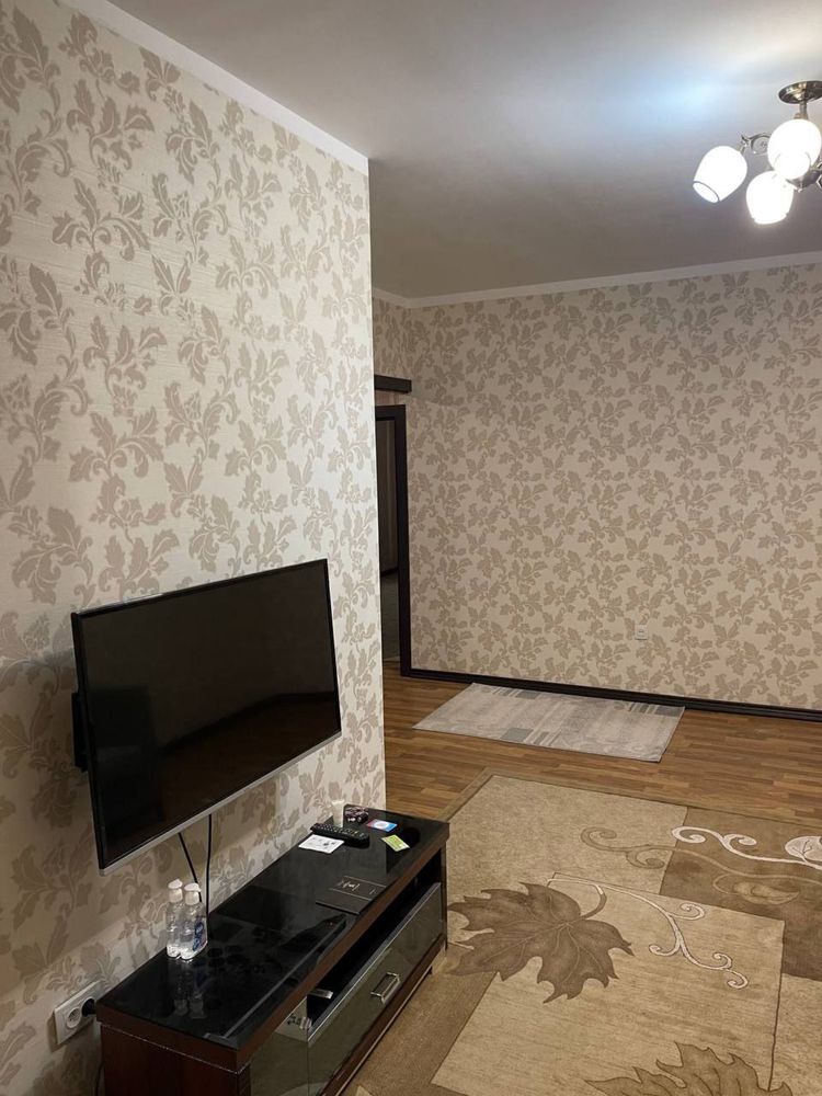 ЦУМ, Посольство Кореи