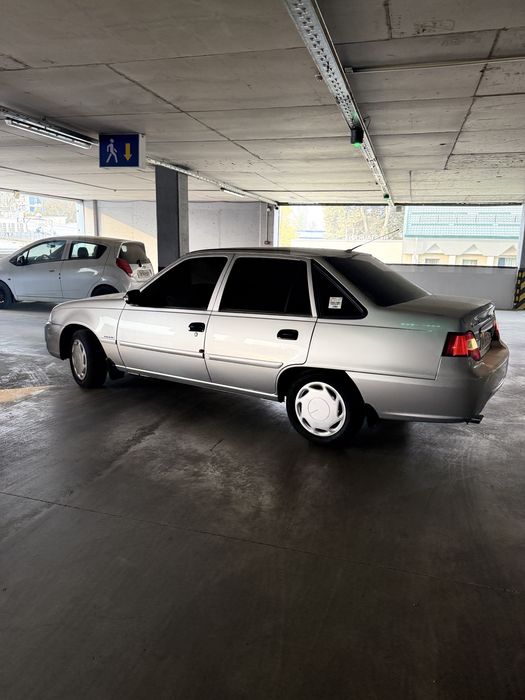 Nexia2 1.6 donc Shedever sotiladi