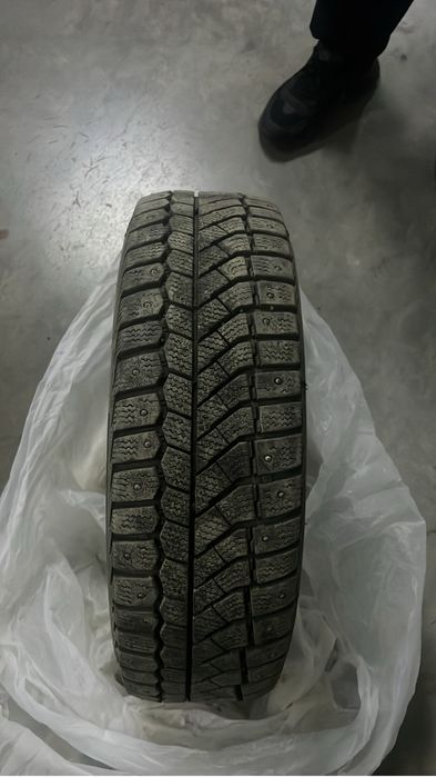 Продам срочно на 175/65/14