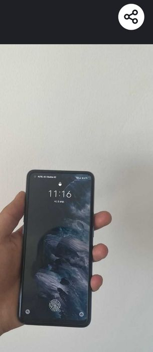 Продам отличный телефон